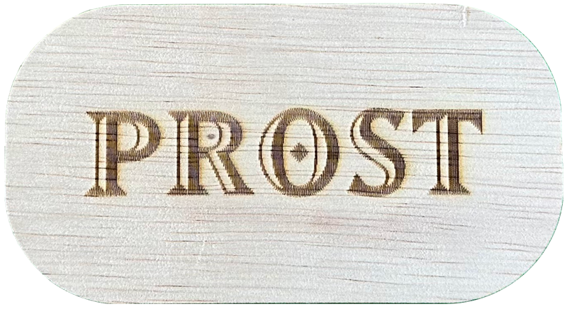 Holzschild mit Aufschrift "Prost" als Accessoir für die Fotoboxen von PB Studios aus Achim bei Bremen